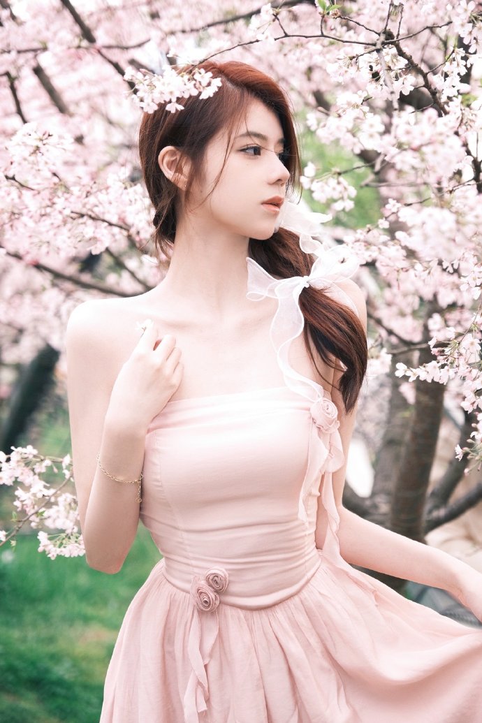 热辣滚烫 封面